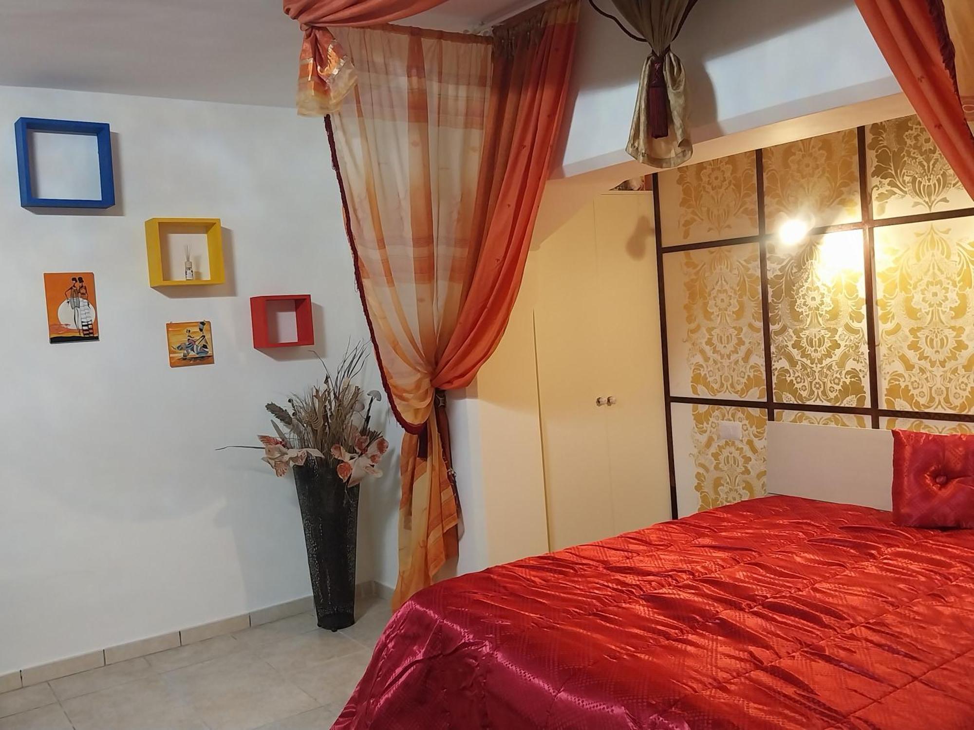 Casa Vacanza La Maison De Losyram Art Salerno Eksteriør bilde